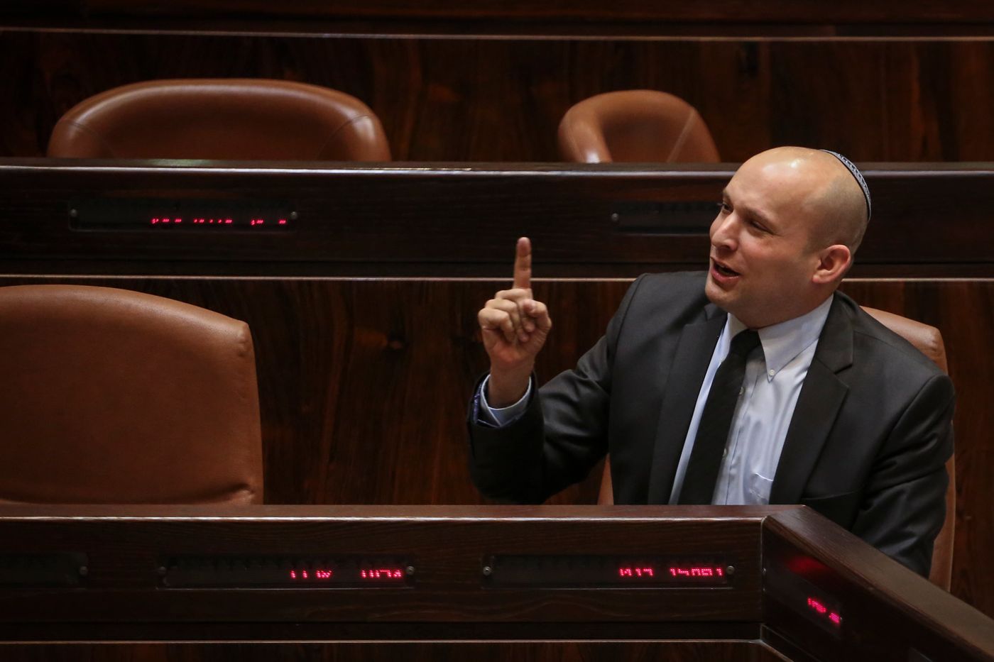 בנט: המו"מ המעשי איתנו, עדיין לא התחיל"