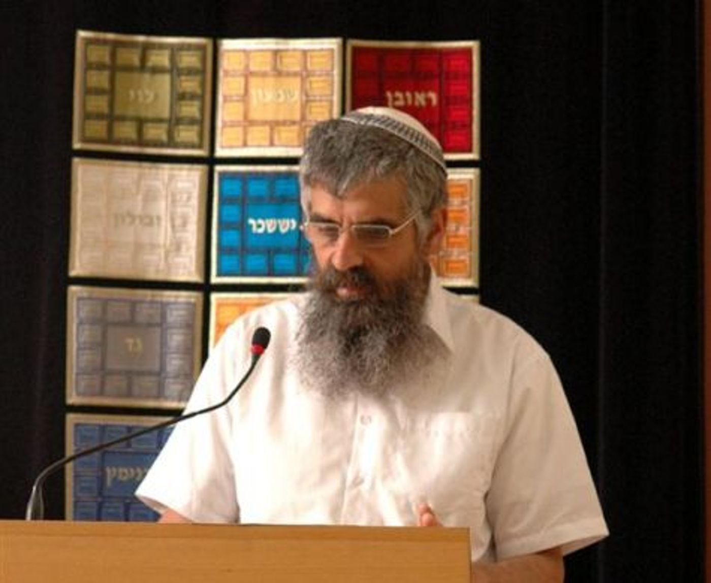 "תביעות החרדים נוגדות את טובת עם ישראל"