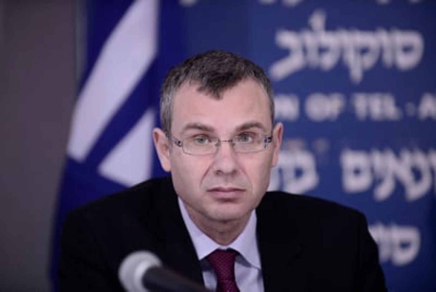 עימות חריף: לוין לחרדים: "טובלים ושרץ בידיכם"