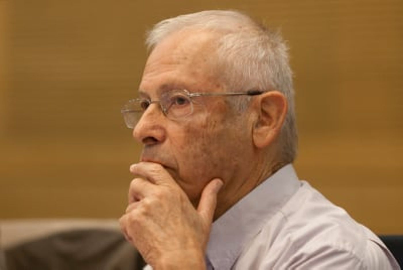 התפטרותו של בגין ביום שישי חסכה למדינה אלפי שקלים