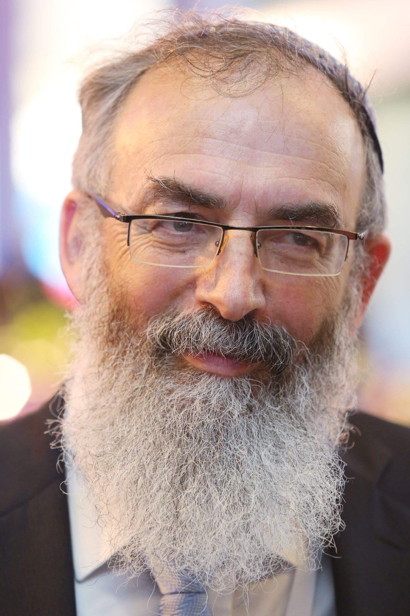 צהר: נשקול אם לסלוח לשר הדתות החדש