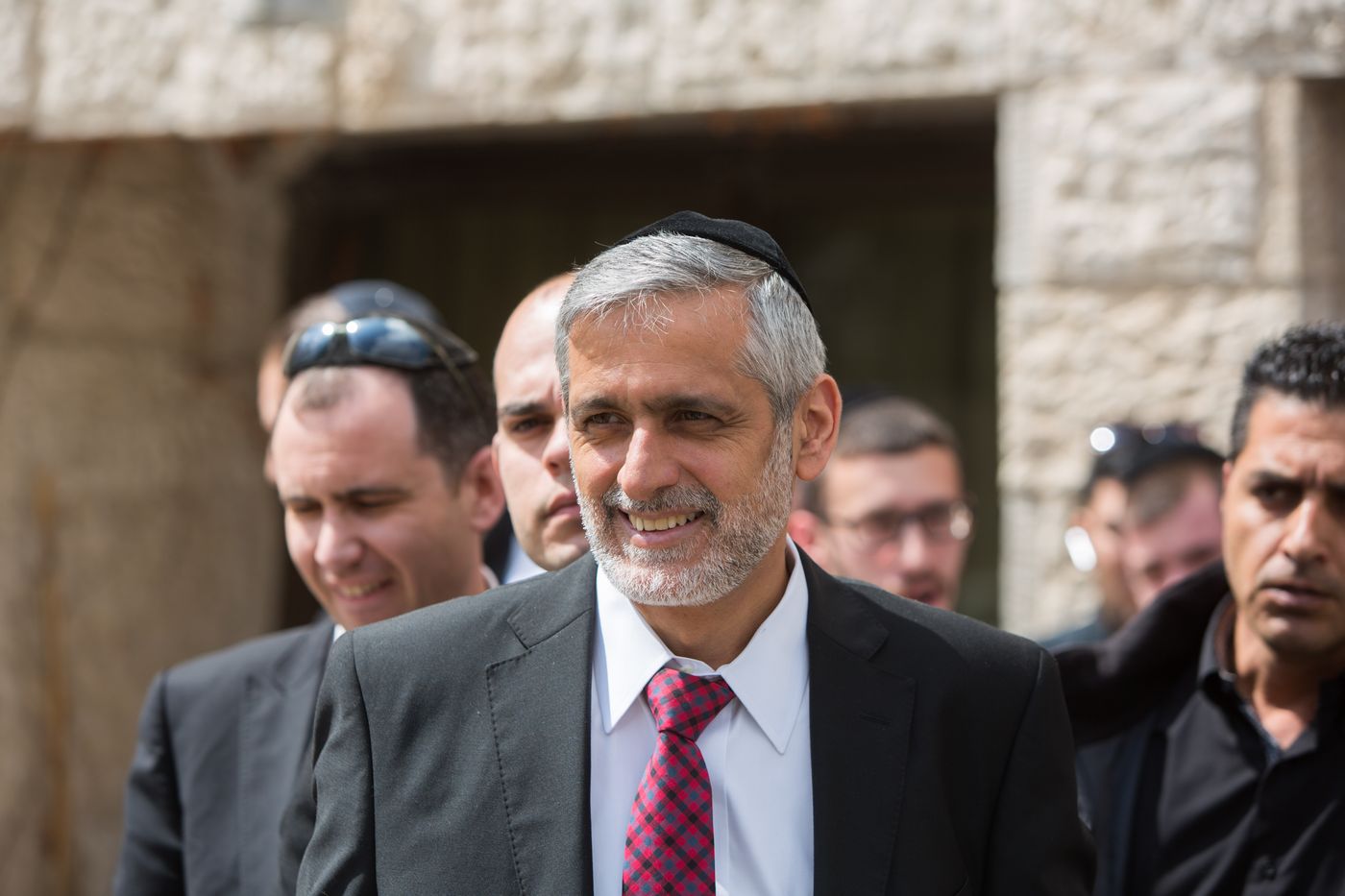 התשובה ל'יום ליום'? יחד בדרך להוציא עיתון