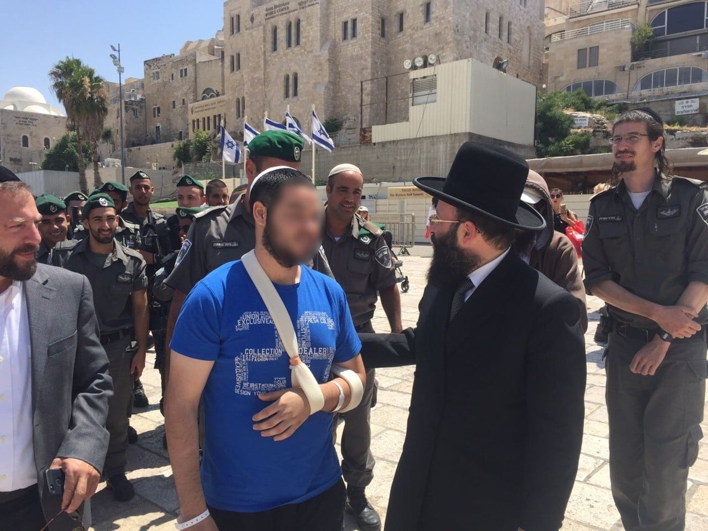 הלוחם שנפצע אנוש הגיע לתפילת הודיה בכותל