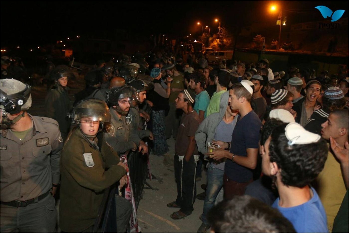 "שליחת נערים לעימות עם המשטרה – מעשה נבלה"