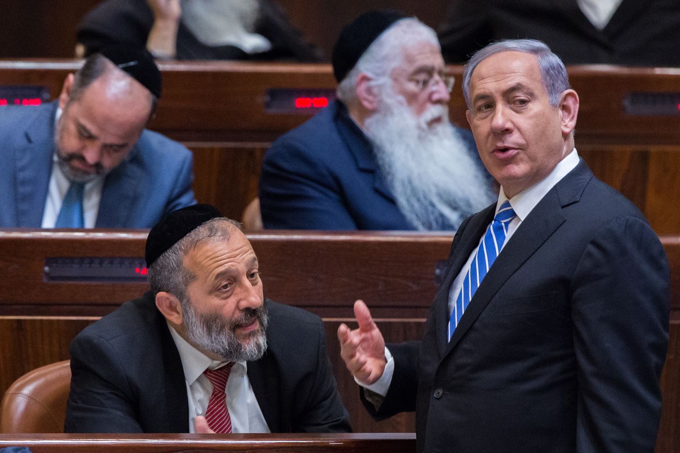 הממשלה אישרה את מתווה הגז; דרעי שוב עושה בעיות