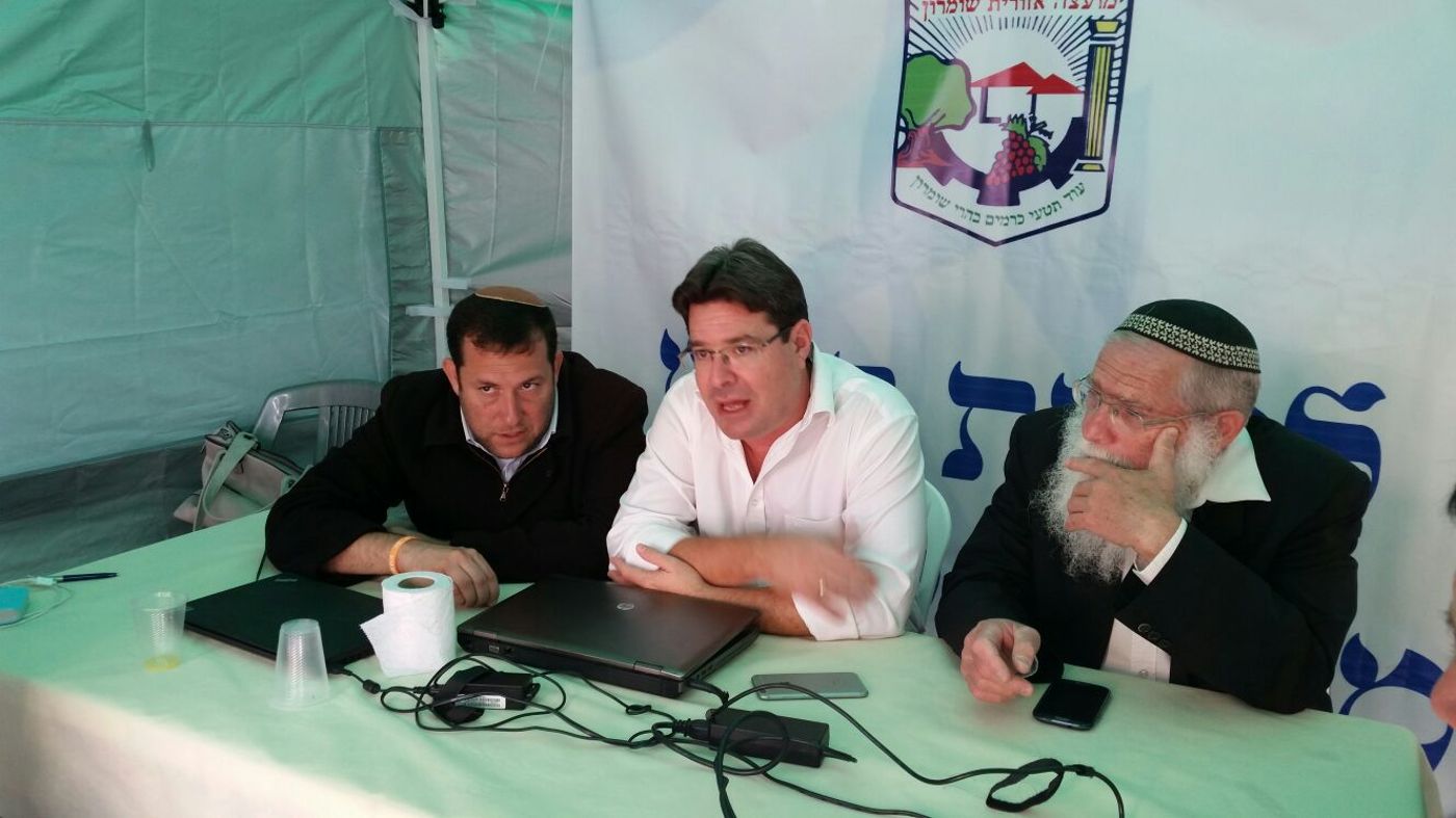 צפו: שרי וחברי הכנסת של הימין נגד נתניהו
