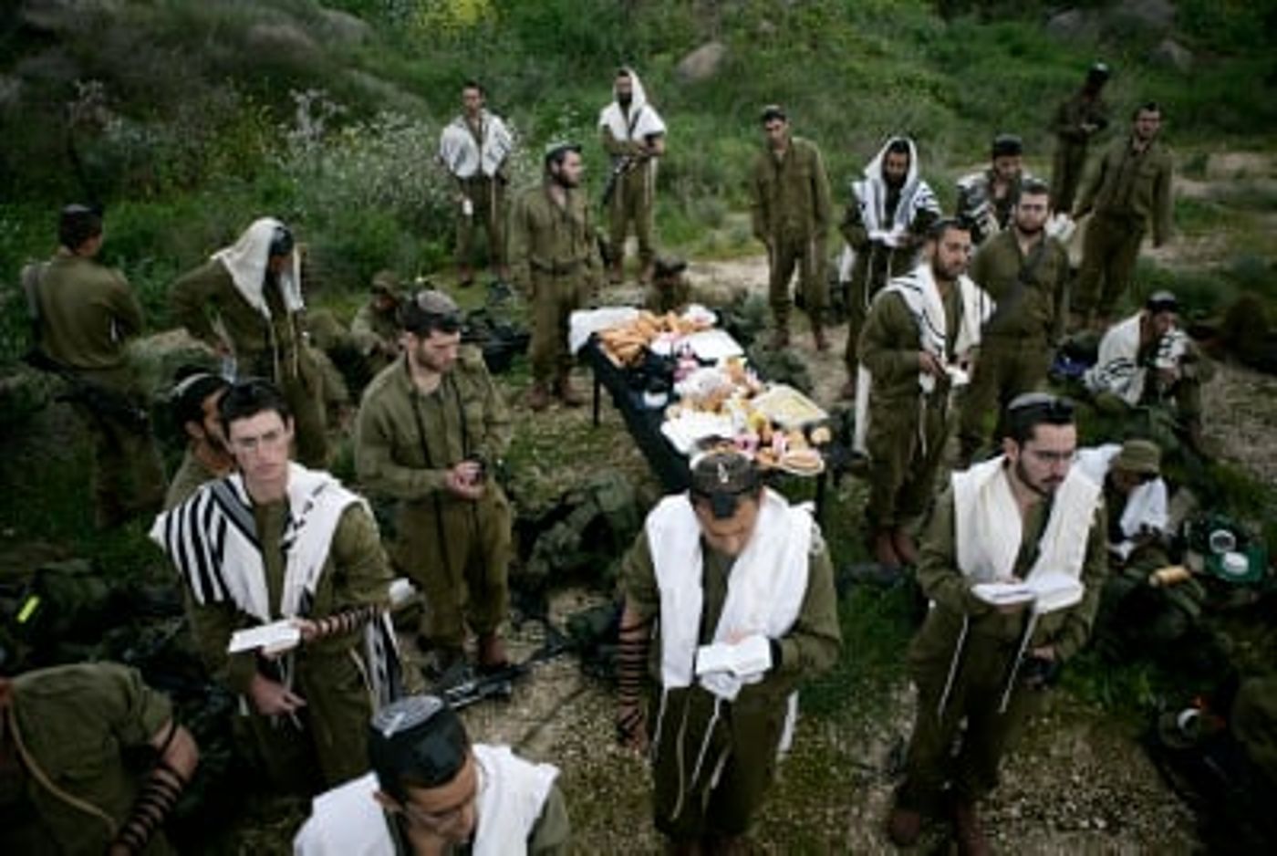 "הרבה דתיים מתגייסים לקרבי בגלל לחץ חברתי"