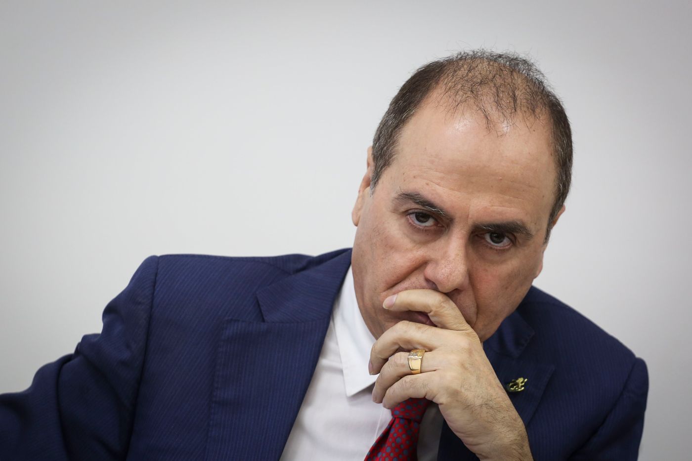 פורש? סילבן שלום נעדר מישיבת הממשלה