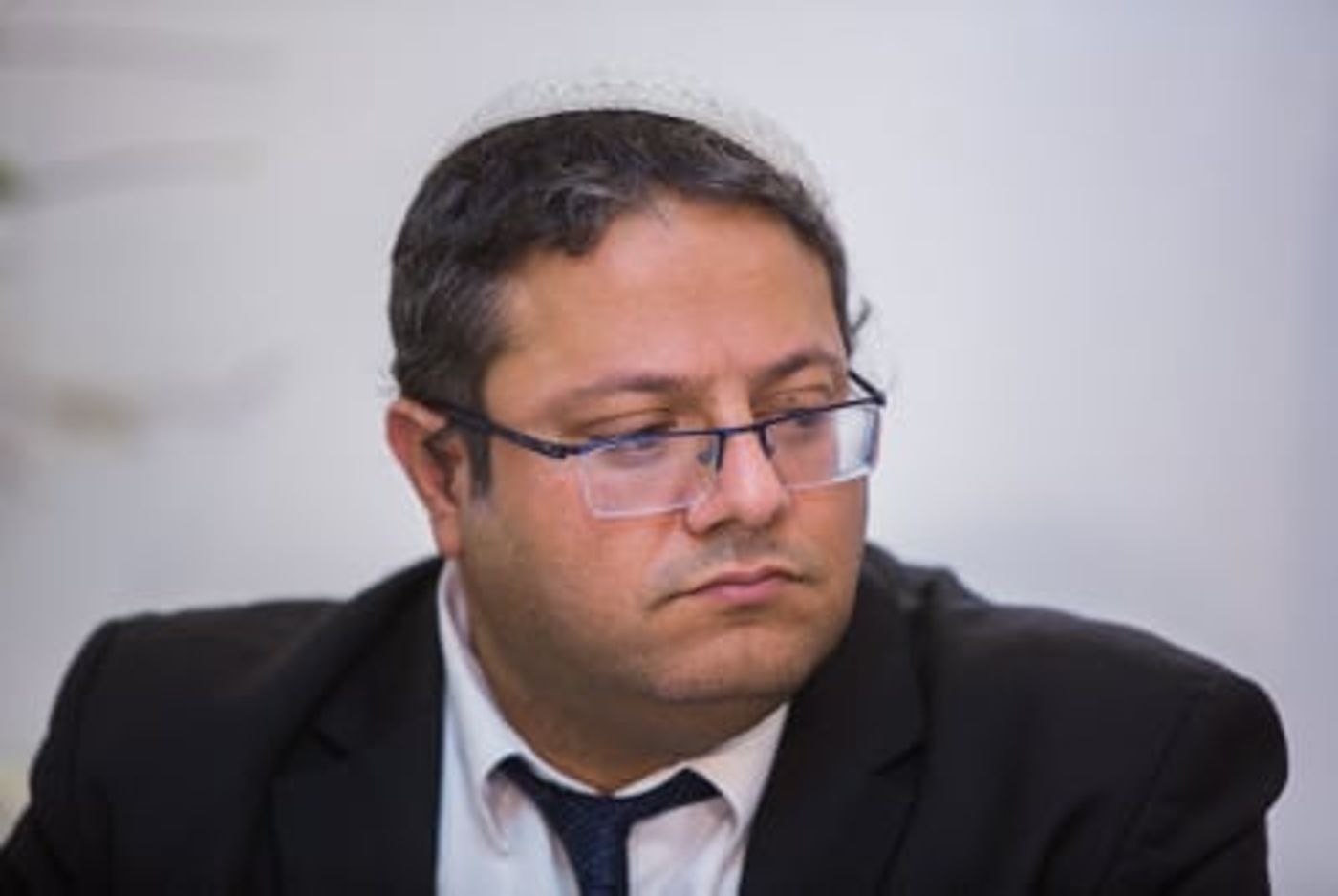 "חשבתי שמדובר בתמונות של העצורים; בושה"