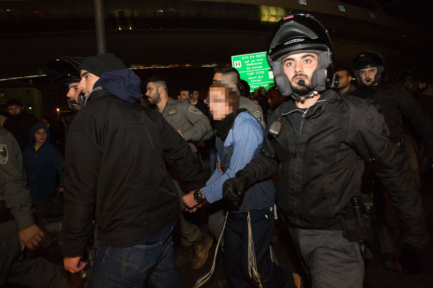 "כל חטאם של הנערים הוא שהם בעלי פאות"