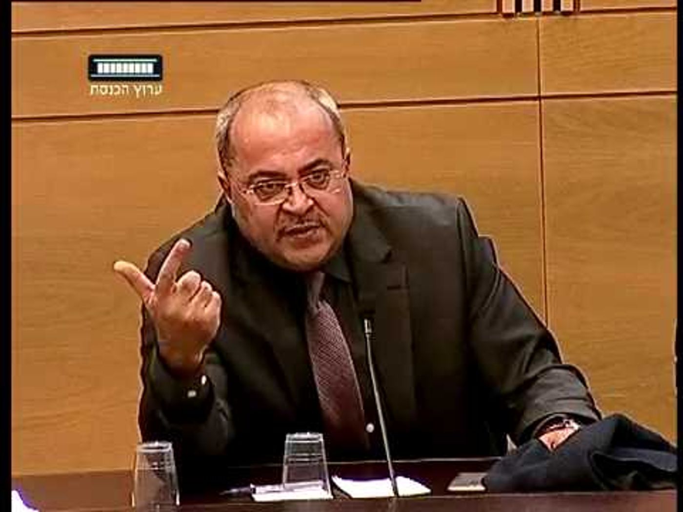 ארדן חשף: 90% מהנשק הבלתי חוקי מגיע מצה"ל