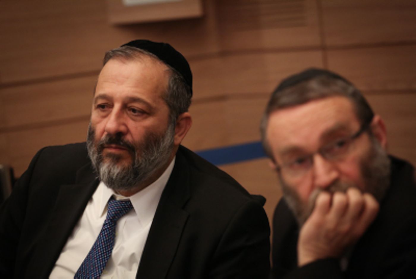 הרב החרדי נגד המפלגות החרדיות: "מעלימות עין"
