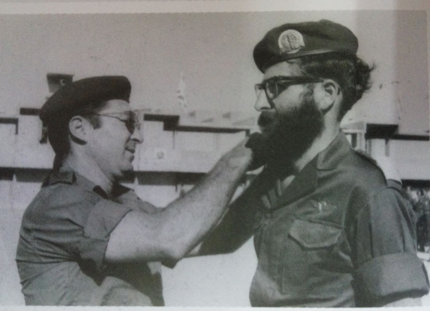 פקודת הגילוח: מה שמותר לבוגי אסור לחייל הדתי!