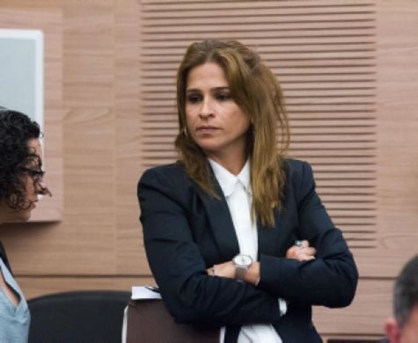הח"כית הגנה על בוכריס וחטפה מעיתונאי 'הארץ'