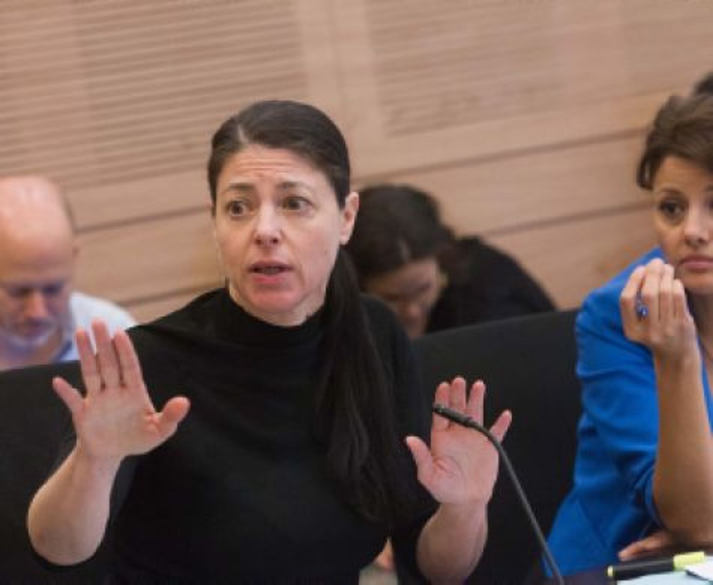 ח"כ מיכאלי: "אני לא מתפללת אך מקנאה בכן"