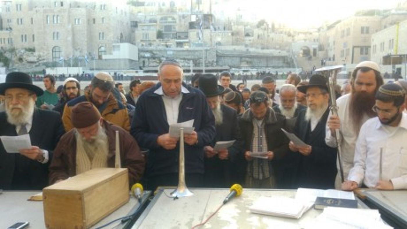 עכשיו בכותל: "לך כנוס את כל היהודים"; צפו בתיעוד