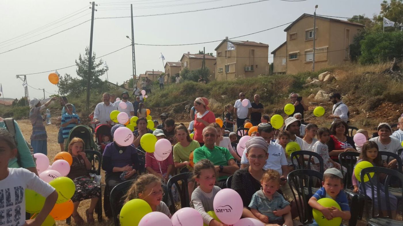 הקו הירוק בוטל: עשרות אלפים טיילו בשומרון