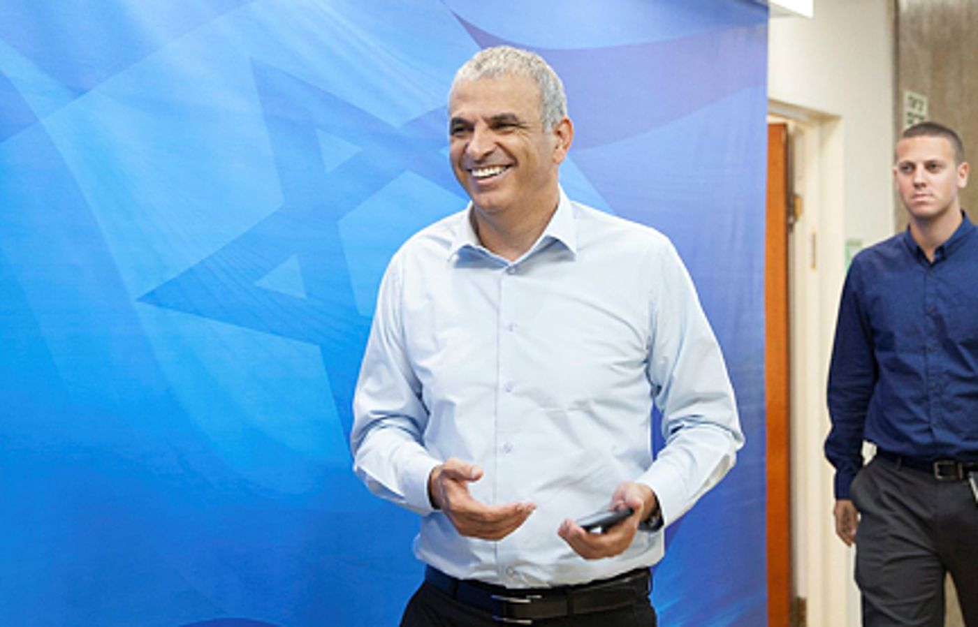 התנגדות למינוי כחלון: "ניגוד עניינים"