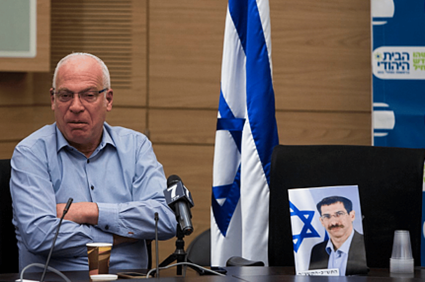 אורי אריאל מבהיר: "מאה אחוז גיבוי לשר בנט"