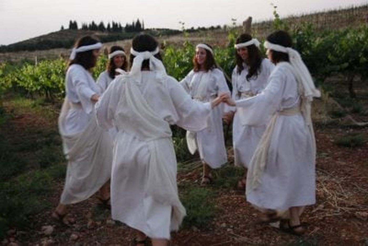 לא סיפרו לכם: למה חוגגים את ט"ו באב?