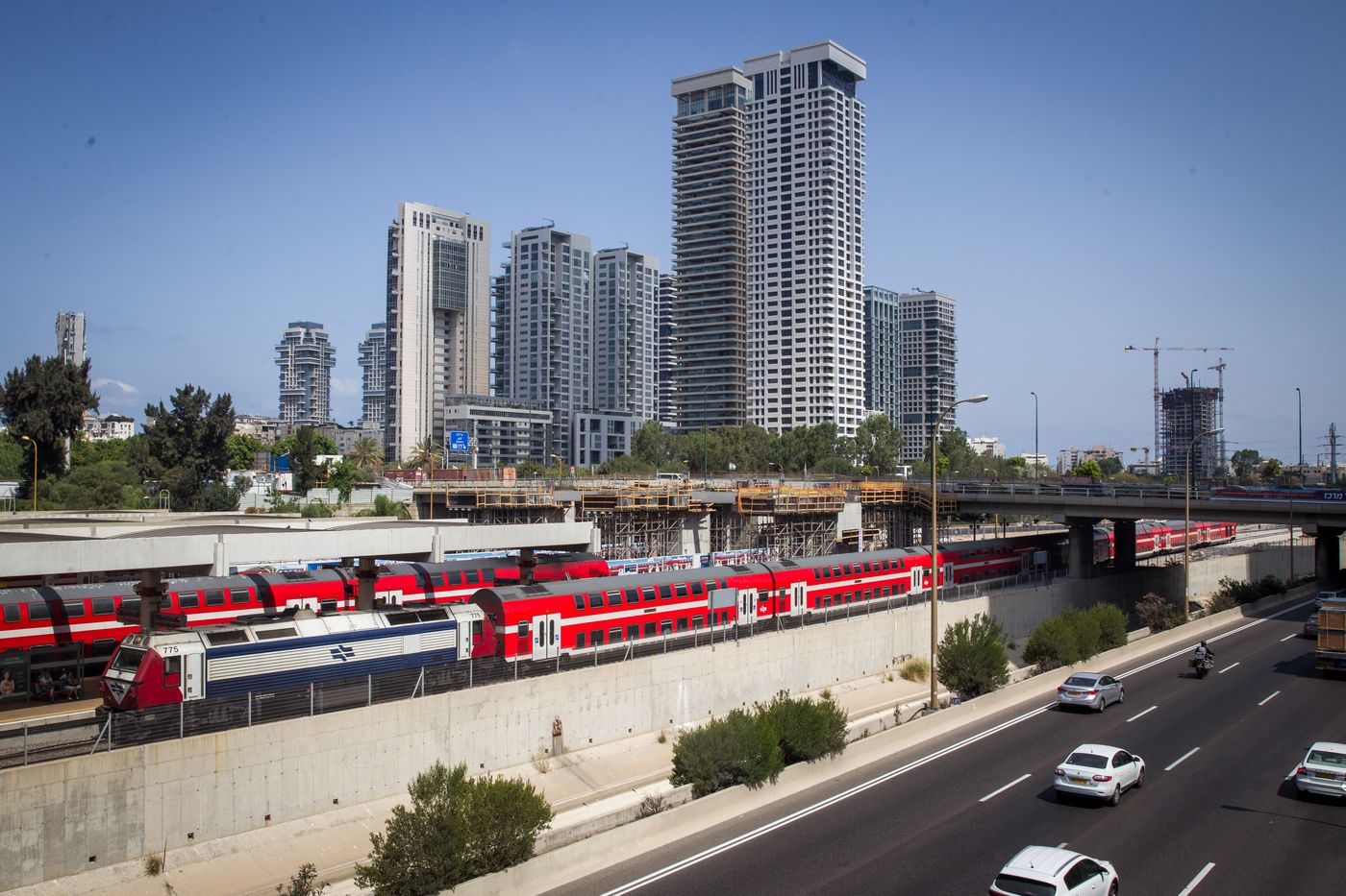 בבית היהודי זועמים: "השבת לא שייכת רק לחרדים"