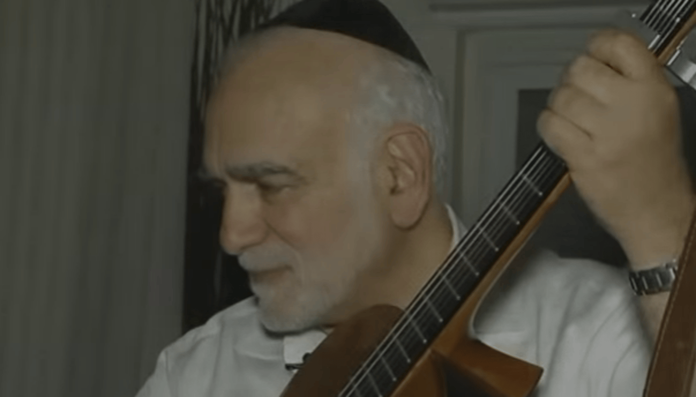 הרב נגד המשלחת היפנית לריו: 'אדרוש תמלוגים'