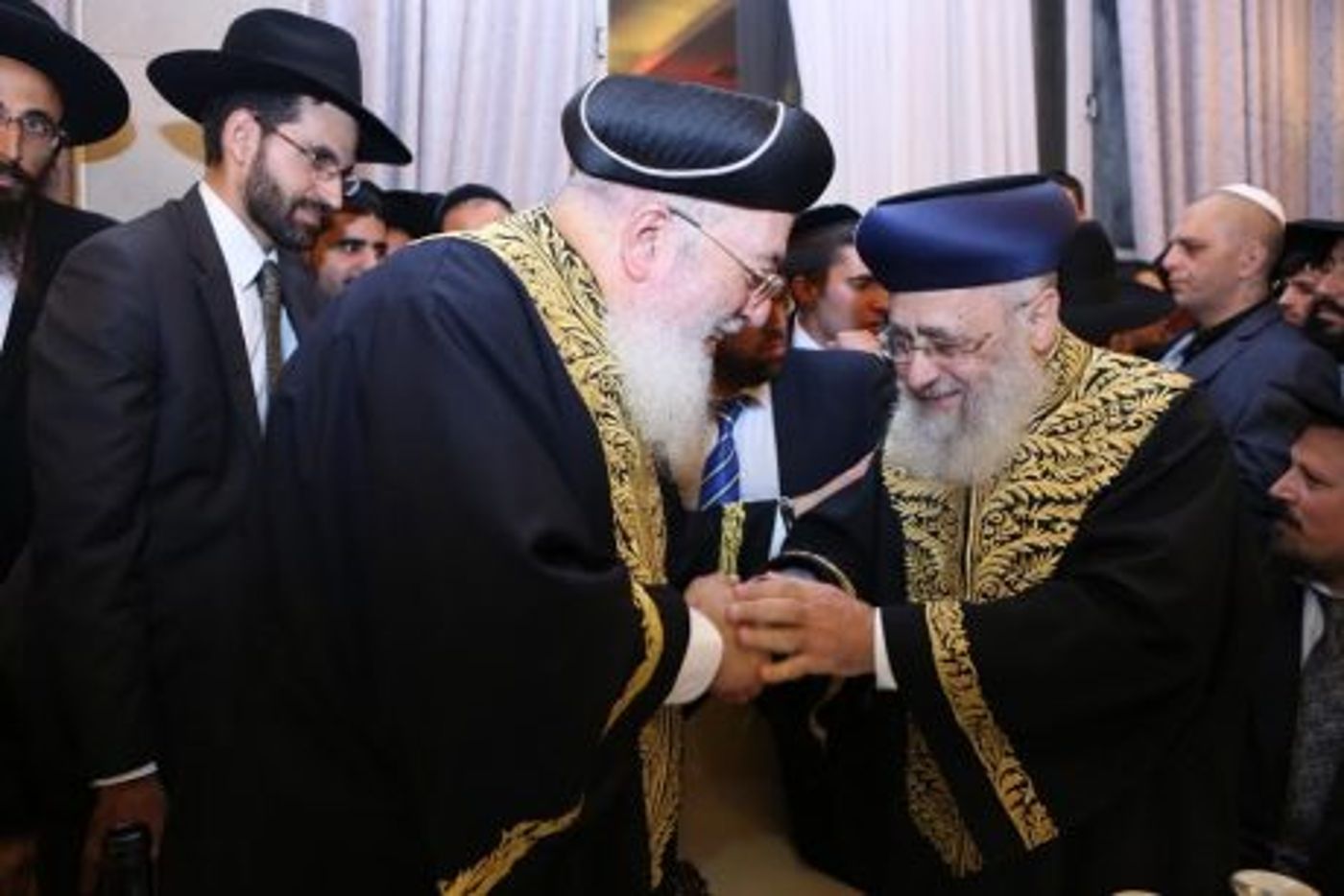 פיוס בציבור החרדי: צפו בתיעוד "חתונת השלום"
