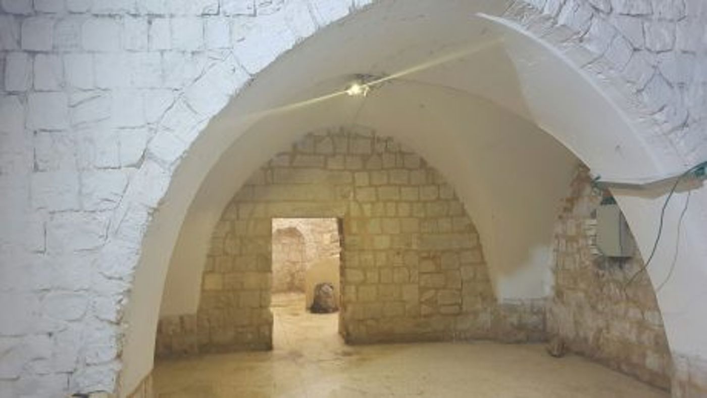 הסתיים השיפוץ: תיעוד המבצע הלילי בקבר יוסף