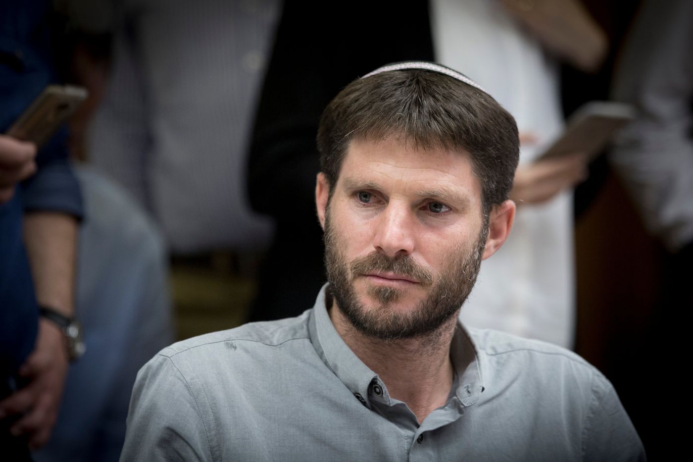 "בשום פנים ואופן לא בעד להוריד את שכרו של מפכ"ל"