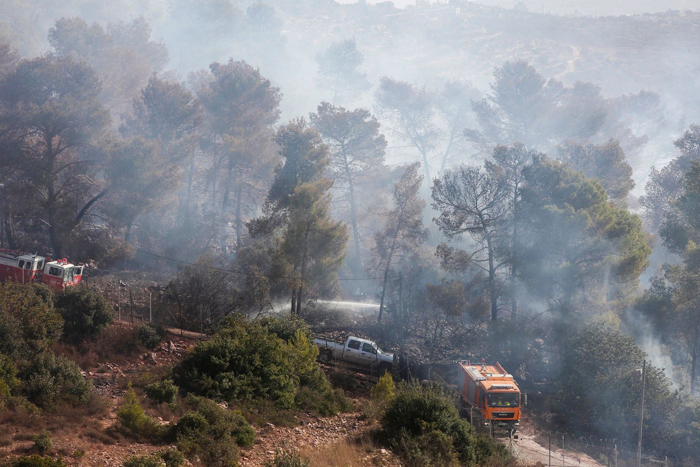 במהלך השבת: 45 בתים בנווה צוף נשרפו; מצית נתפס
