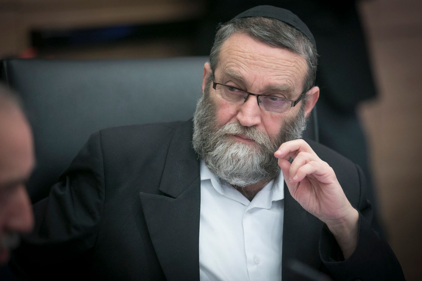 הבלאגן בועדת הכספים: גפני עושה שריר לנתניהו
