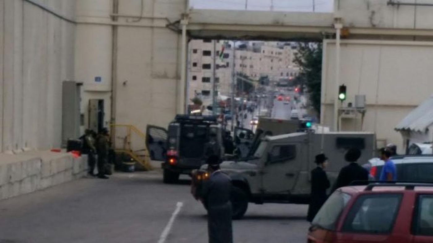צפו: מחבל ערבי נתפס "על חם" ע"י לוחמי צה"ל