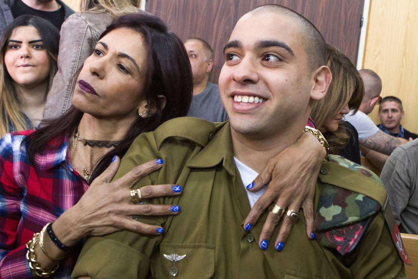 לא עוצרת: ארה"ב מטילה סנקציות על אלאור אזריה