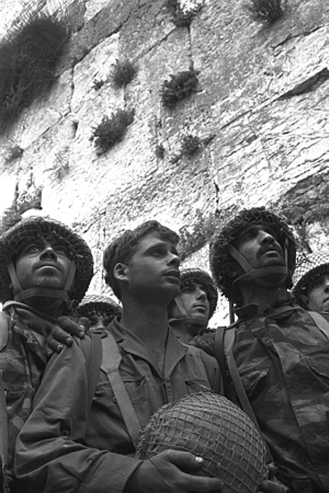 הצנחנים בכותל, דוד רובינגר ז"ל (אוסף התצלומים הלאומי)