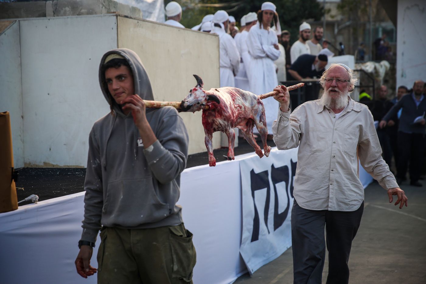 עתירה לבג"צ: תנו לתרגל קרבן הפסח ליד הר הבית