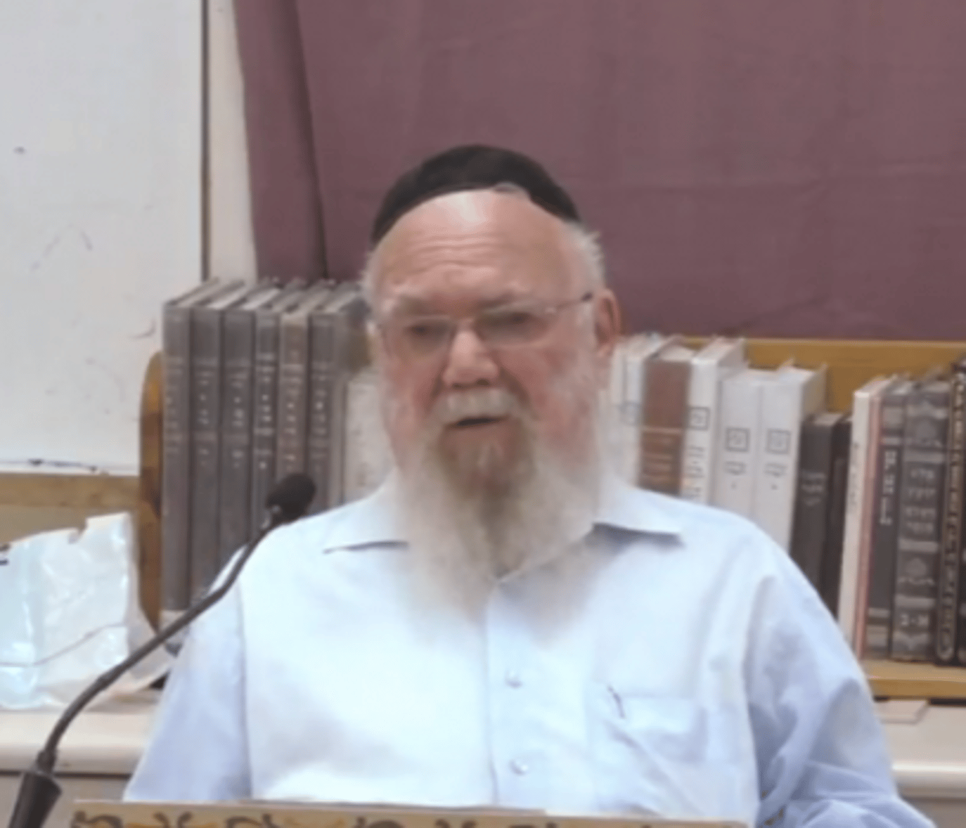 הרב יעקב פילבר: איך להתייחס אל הממון?