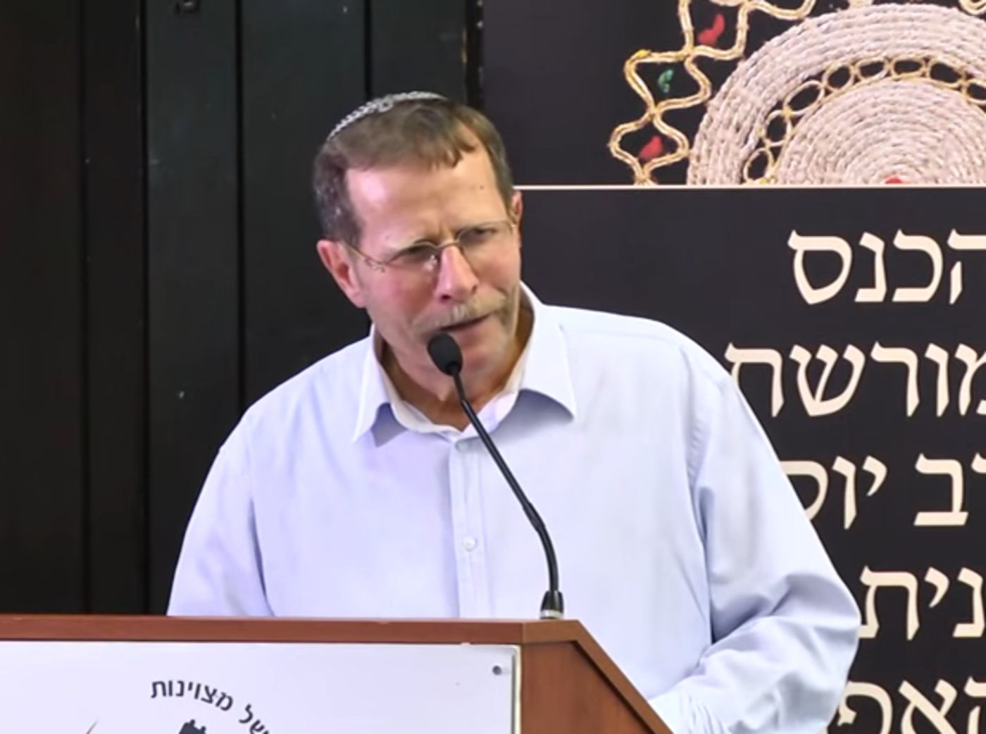 זה שמישהו נמנע מרע, לא הופך אותו לצדיק גדול