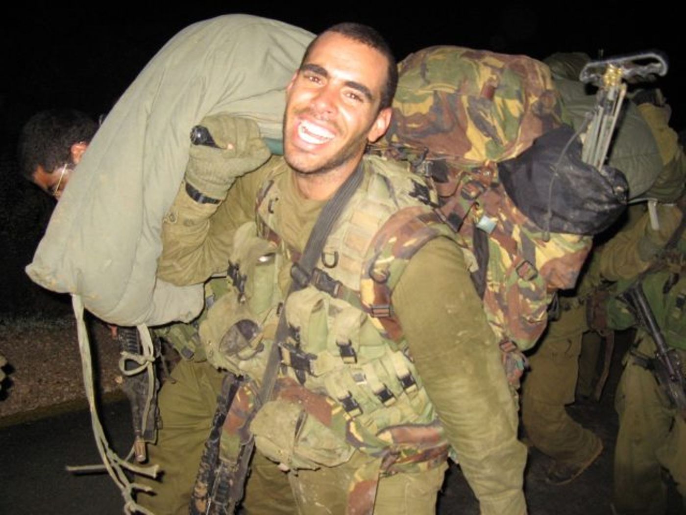 מהשירות הצבאי כלוחם בגולני