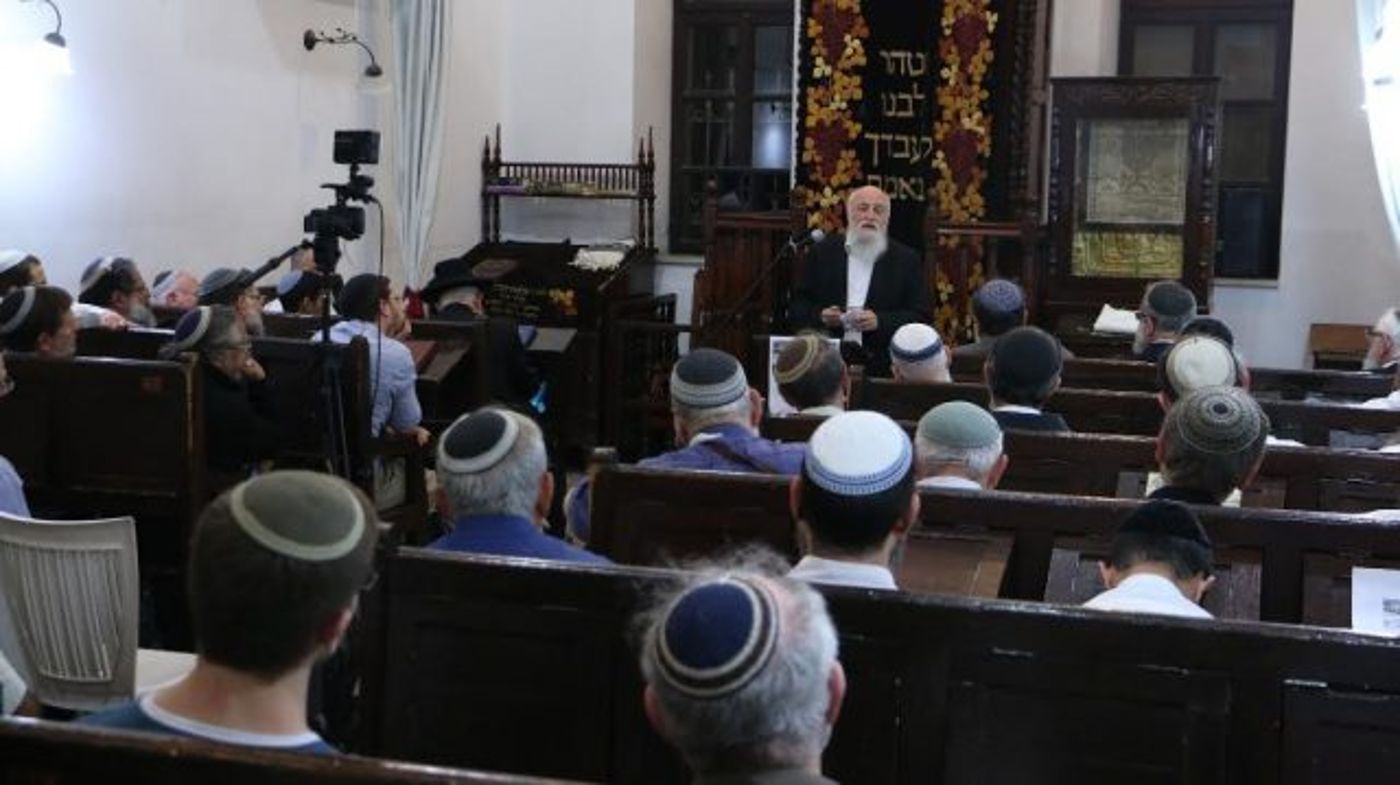 "צריך לחבר ספר הלכות שיהפוך את תל אביב לירושלים"
