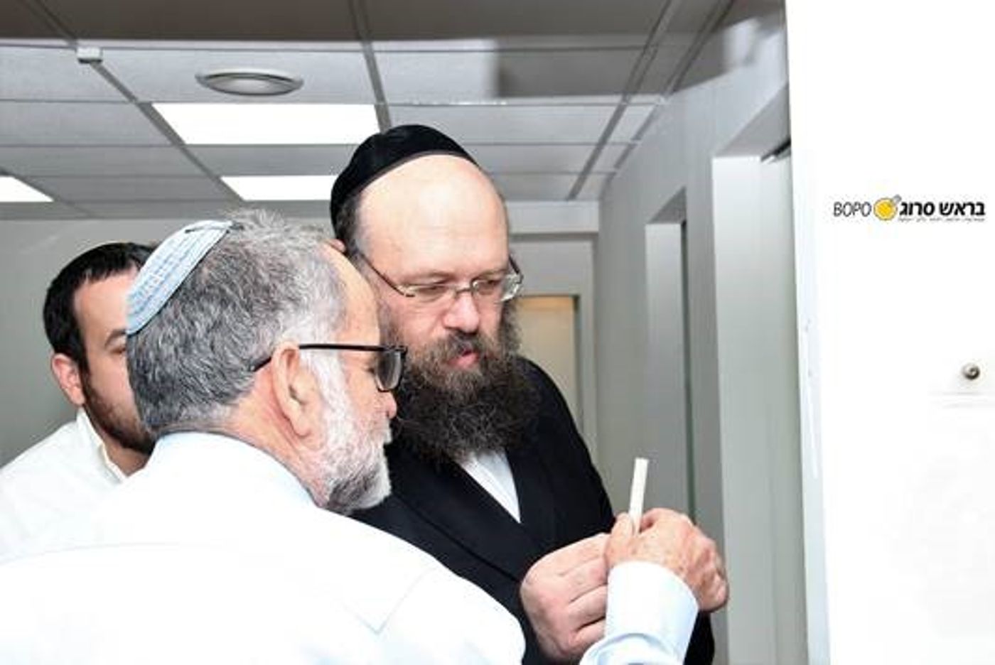 הבעלים של בולטון פוטנציאל אברהם בריסק בטקס