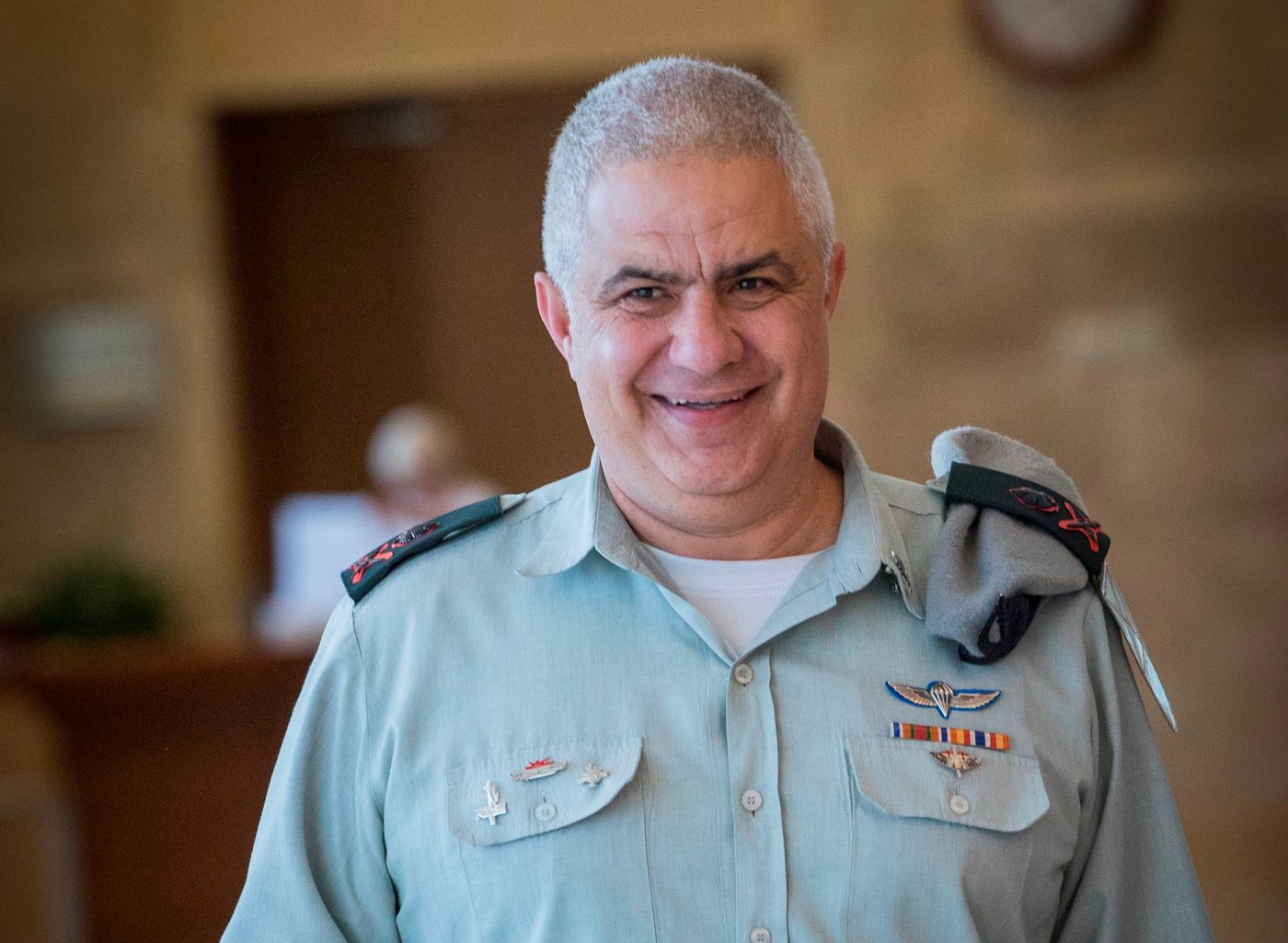 "מתאמץ להעמיק את הקרע עם הציונות הדתית"