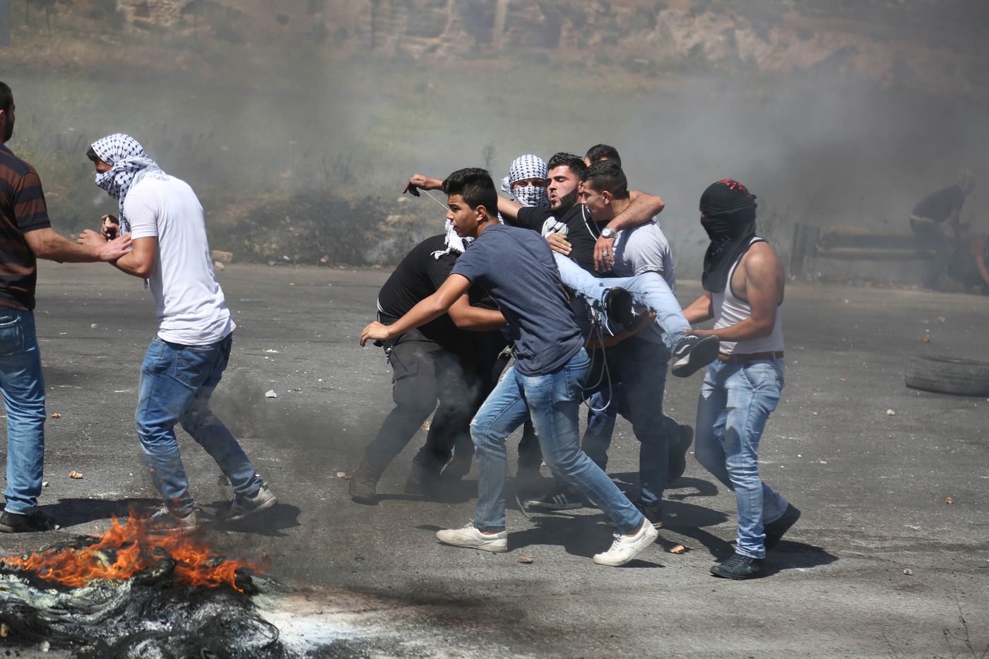 ישראלי חש בסכנה וירה לעבר ערבים שתקפו אותו