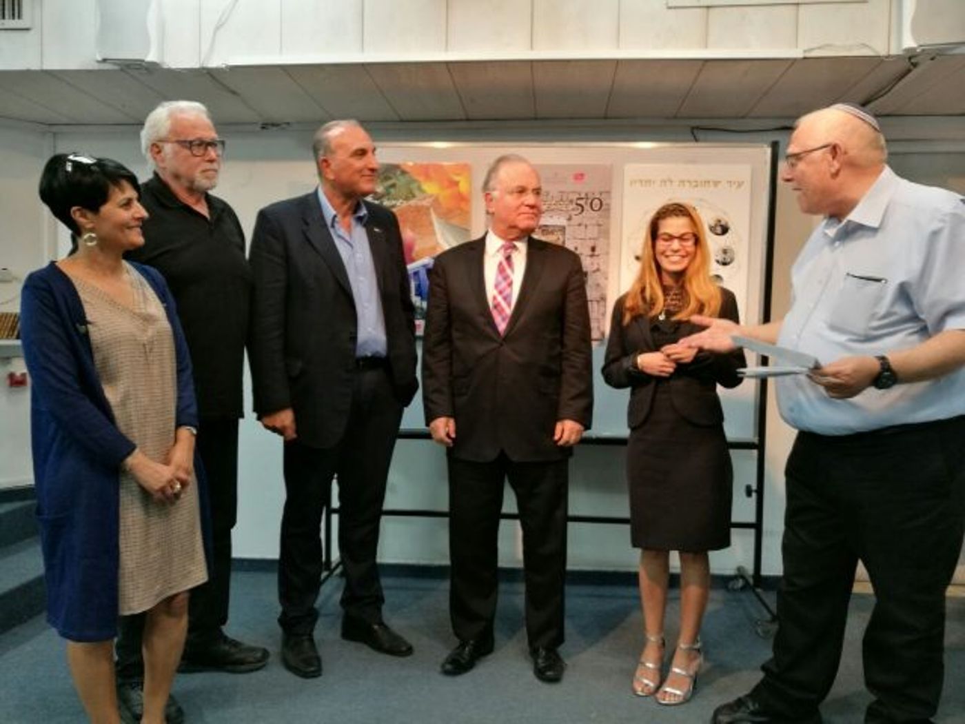 חלוקת מלגות למעצבות מצטיינות