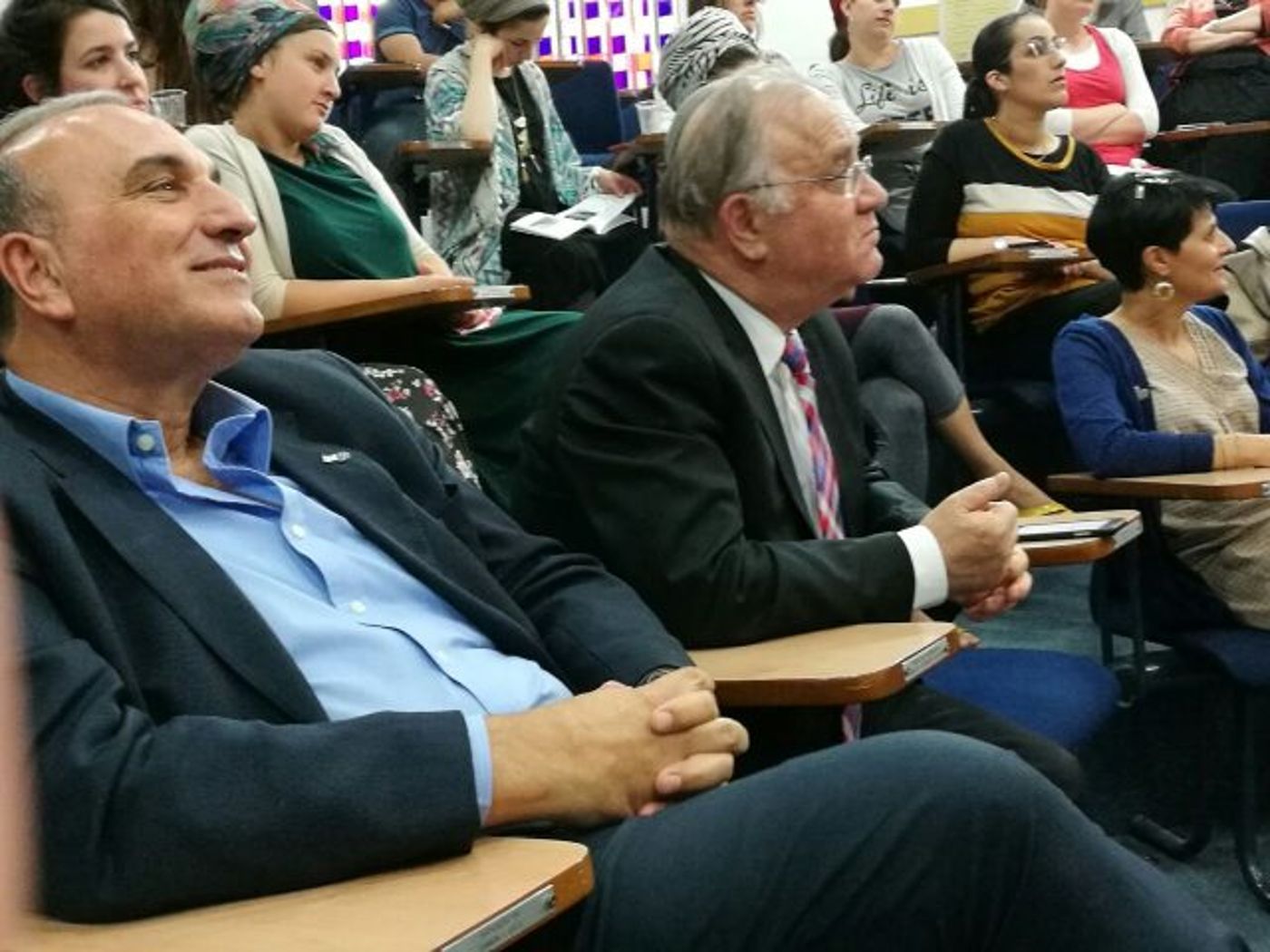 חלוקת מלגות למעצבות מצטיינות