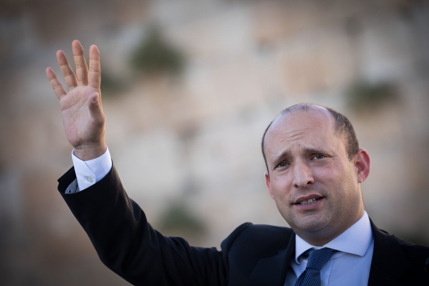 בנט מבטיח: נמשיך להוביל לפיתרון בעניין נתיב האבות