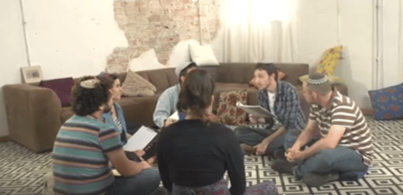 צפו: סרטון חדש של אנדרדוס למרכז האקדמי לב