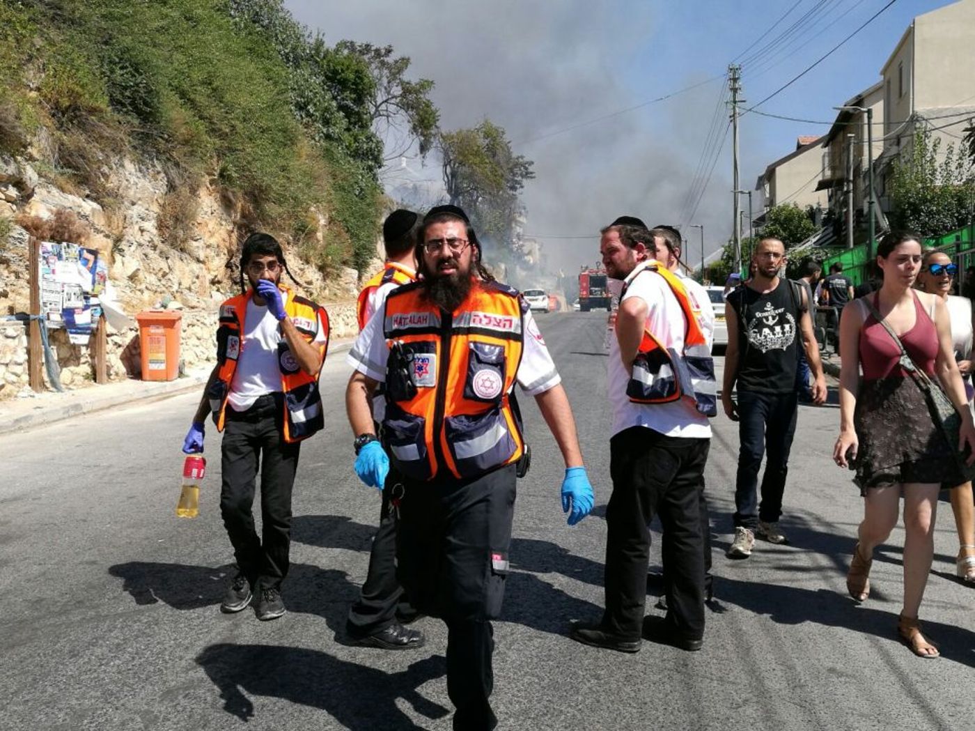 שריפה בצפת: בניין התלקח; שורת בתים פונתה