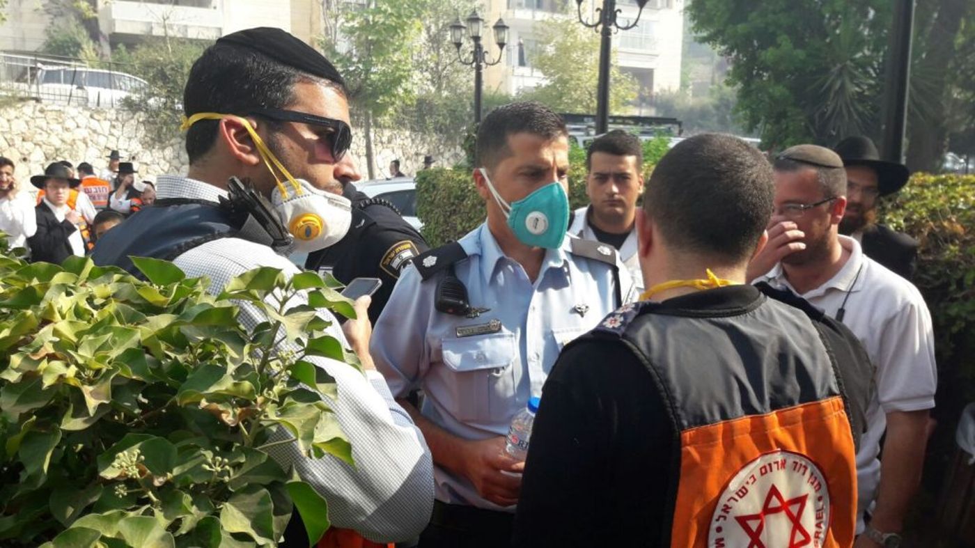 שריפה ביער ירושלים: תושבים פונו מבתיהם
