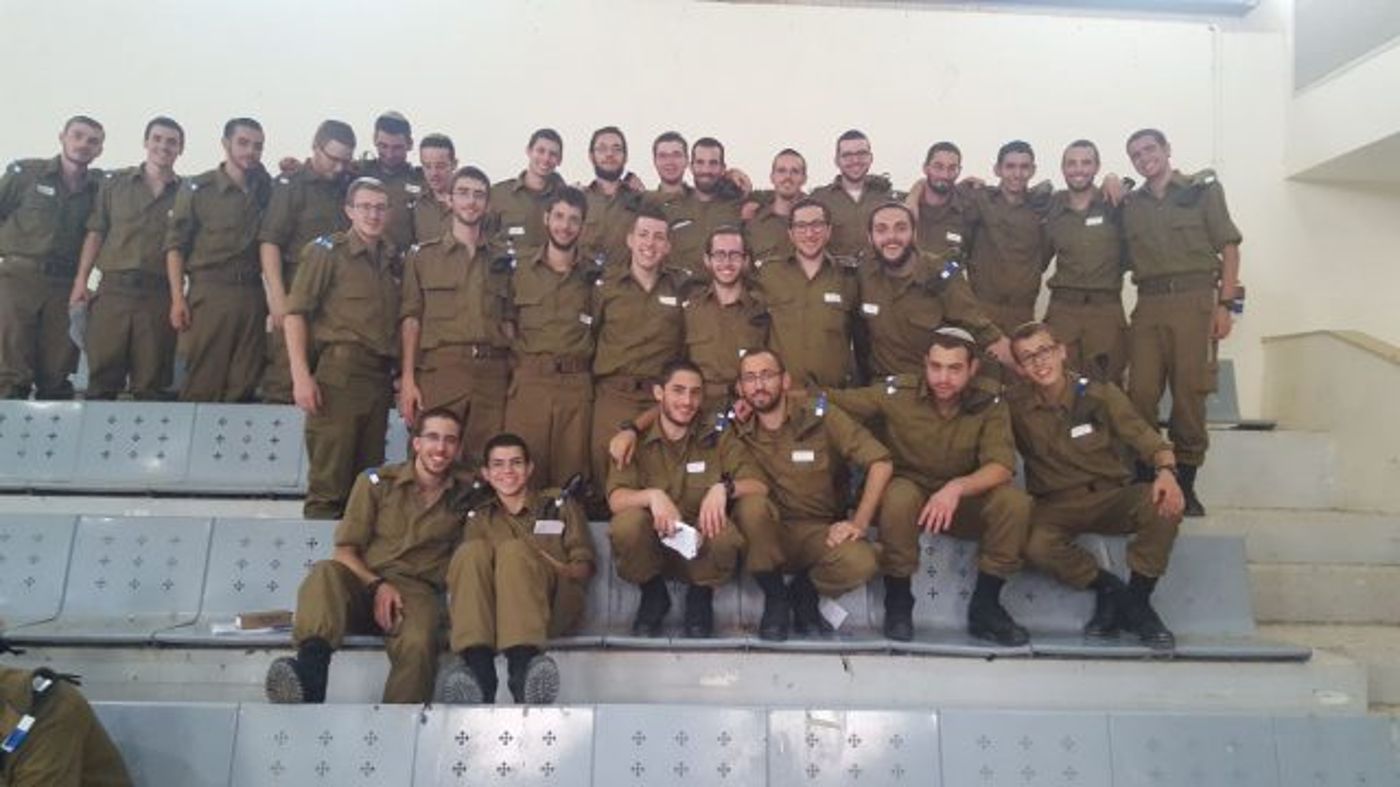 מרגש: 32 בנ"ישים התגייסו להנדסה קרבית. תיעוד