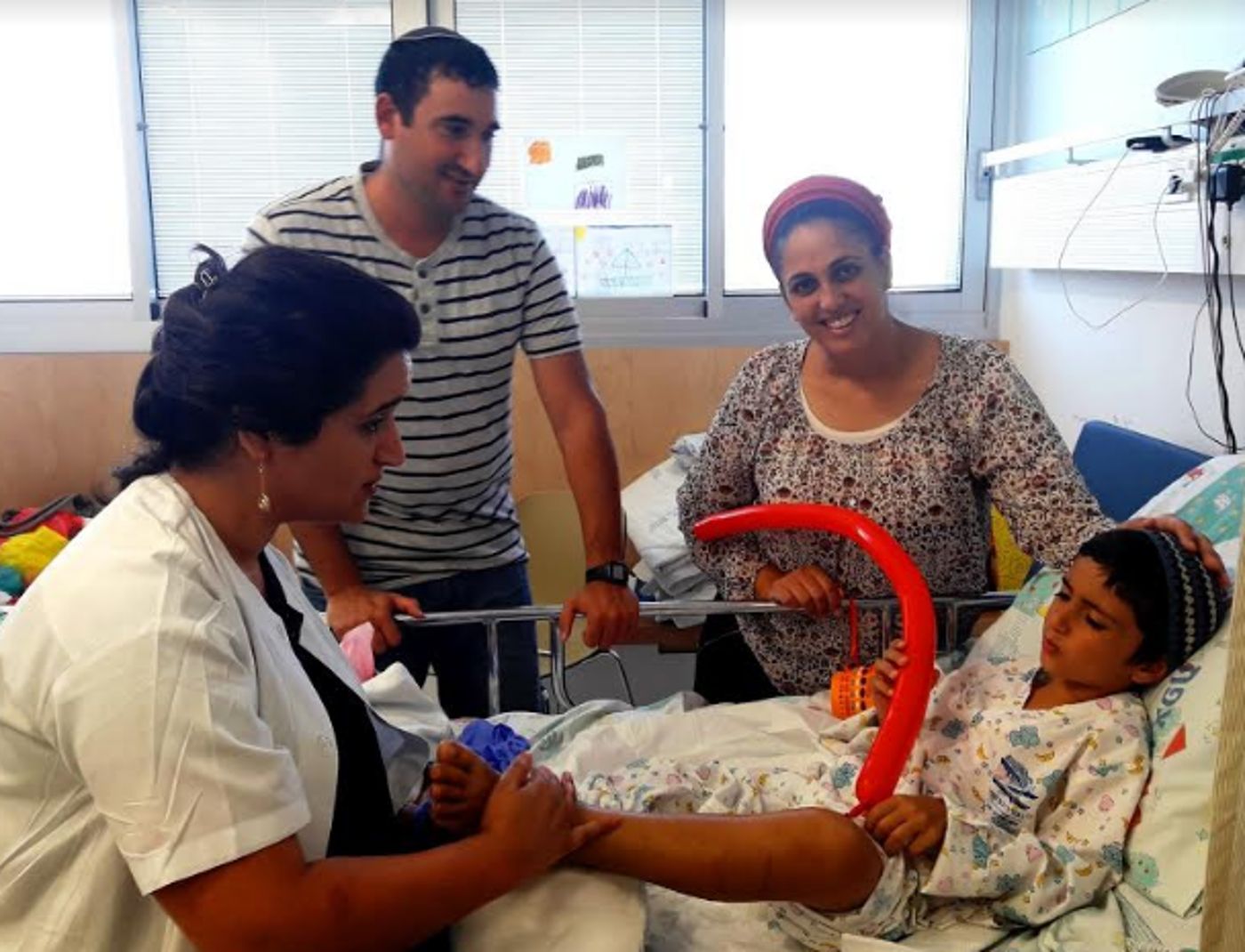 בן 6 עבר החייאה לאחר שהוכש על ידי נחש
